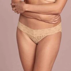 Wacoal Halo Lace Bikini Brief