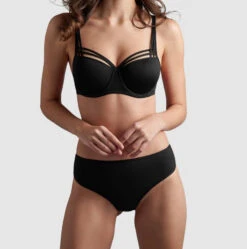 Dame De Paris Luxury Thong