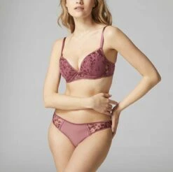 Simone Perele Orphee Bikini Brief -Fashion Lingerie Store large 2 4972 crimson